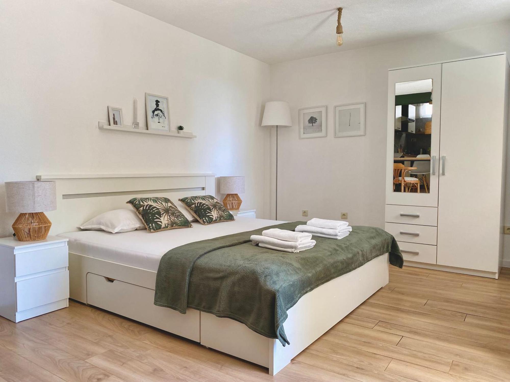 Apartments & Rooms Joy Of Life In Makarska Bagian luar foto